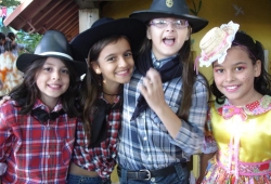 FESTA JUNINA